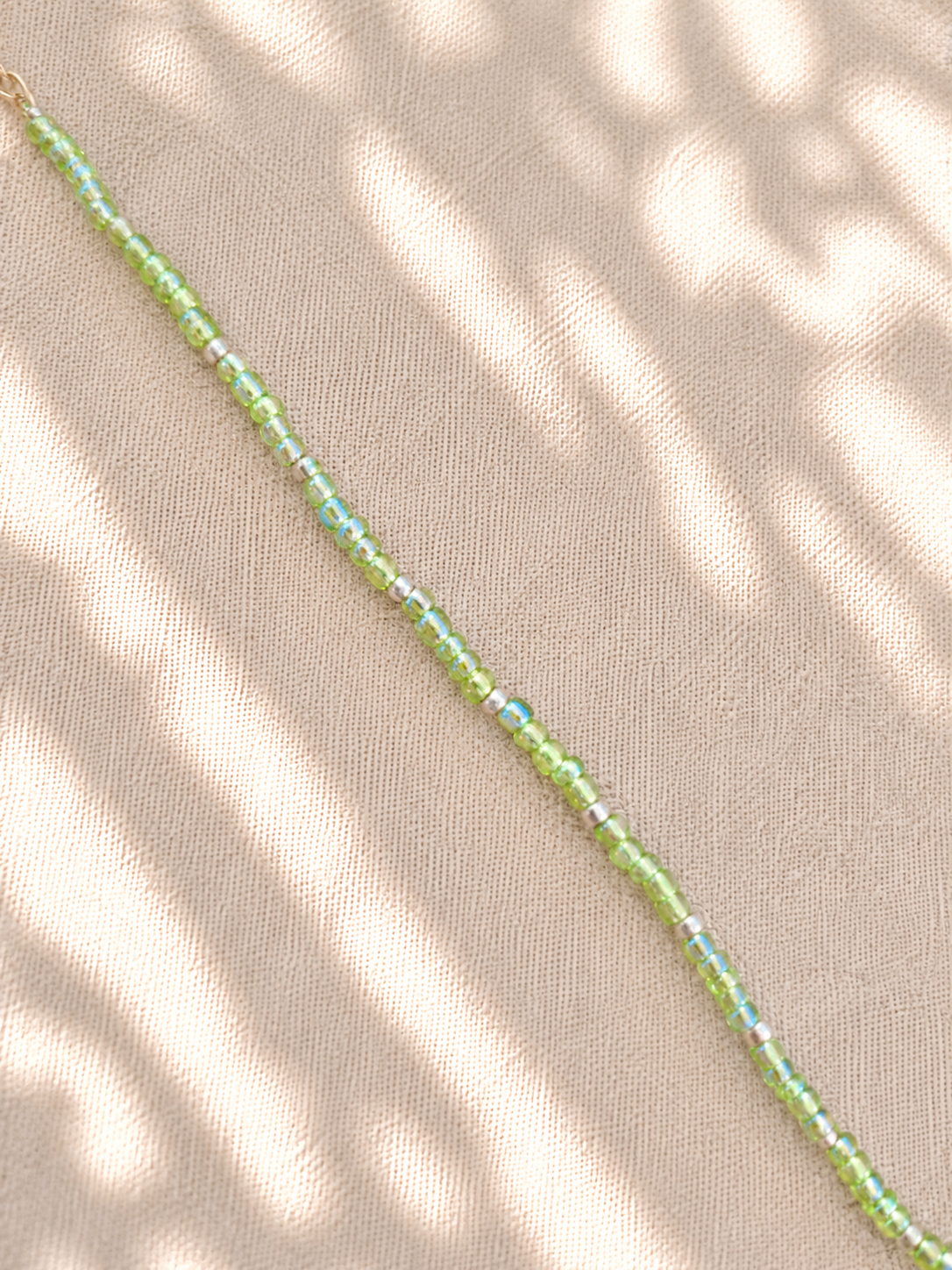 Schlichtes Perlenarmband