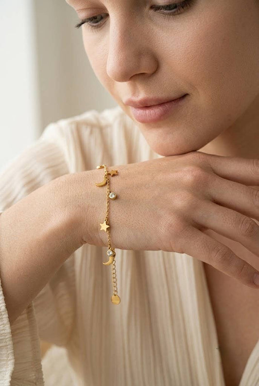 Armband mit Stern-, Mond- und Kristallanhängern