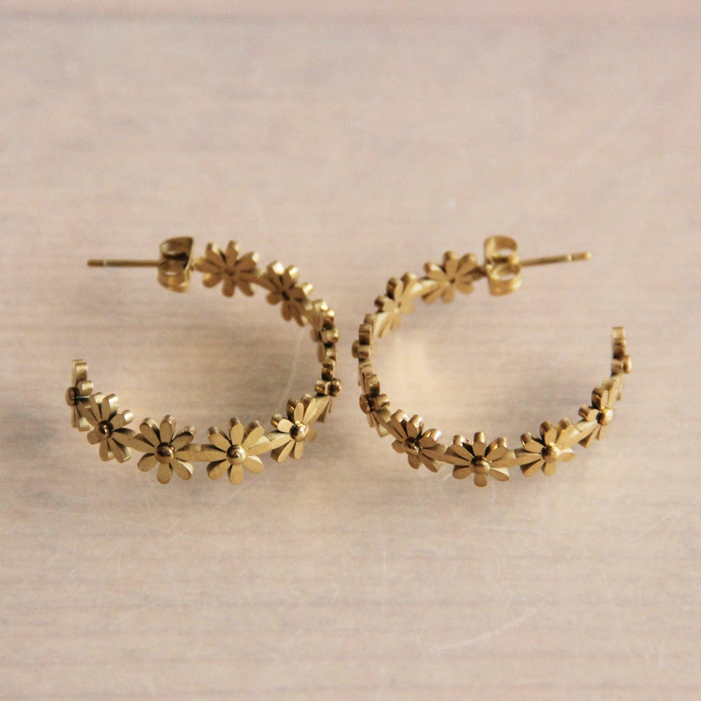 Statement earrings flowers