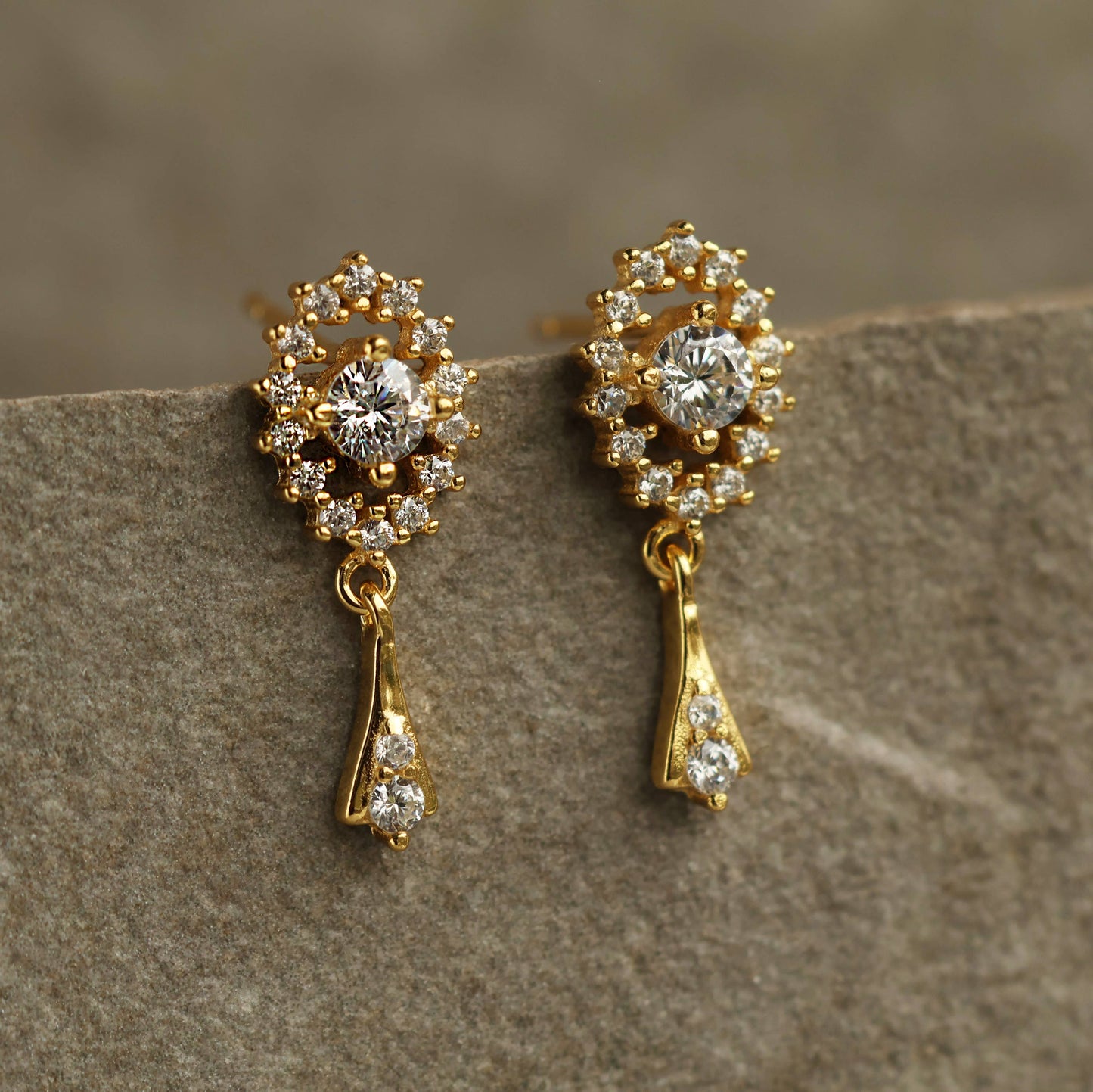 Boucles d'oreilles vintage en cristal avec pendentif