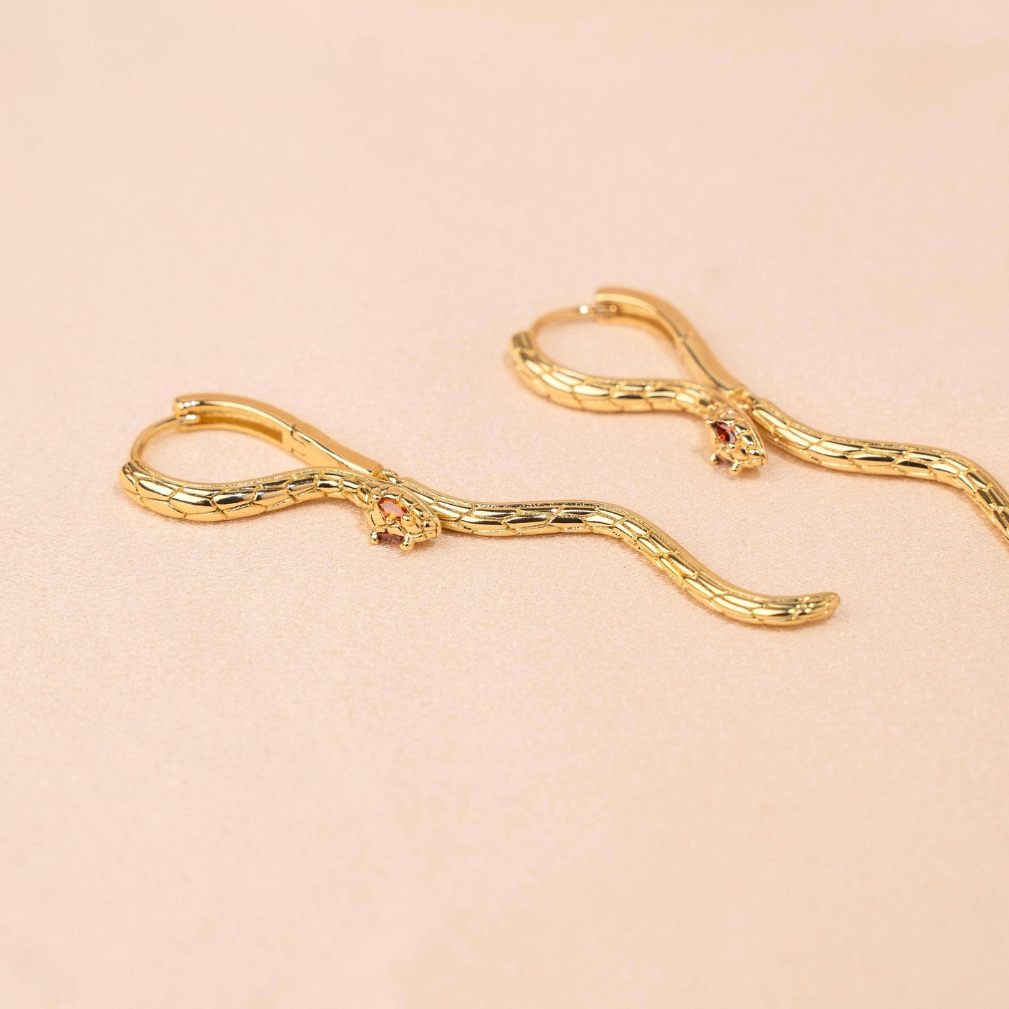 Boucles d'oreilles pendantes serpent