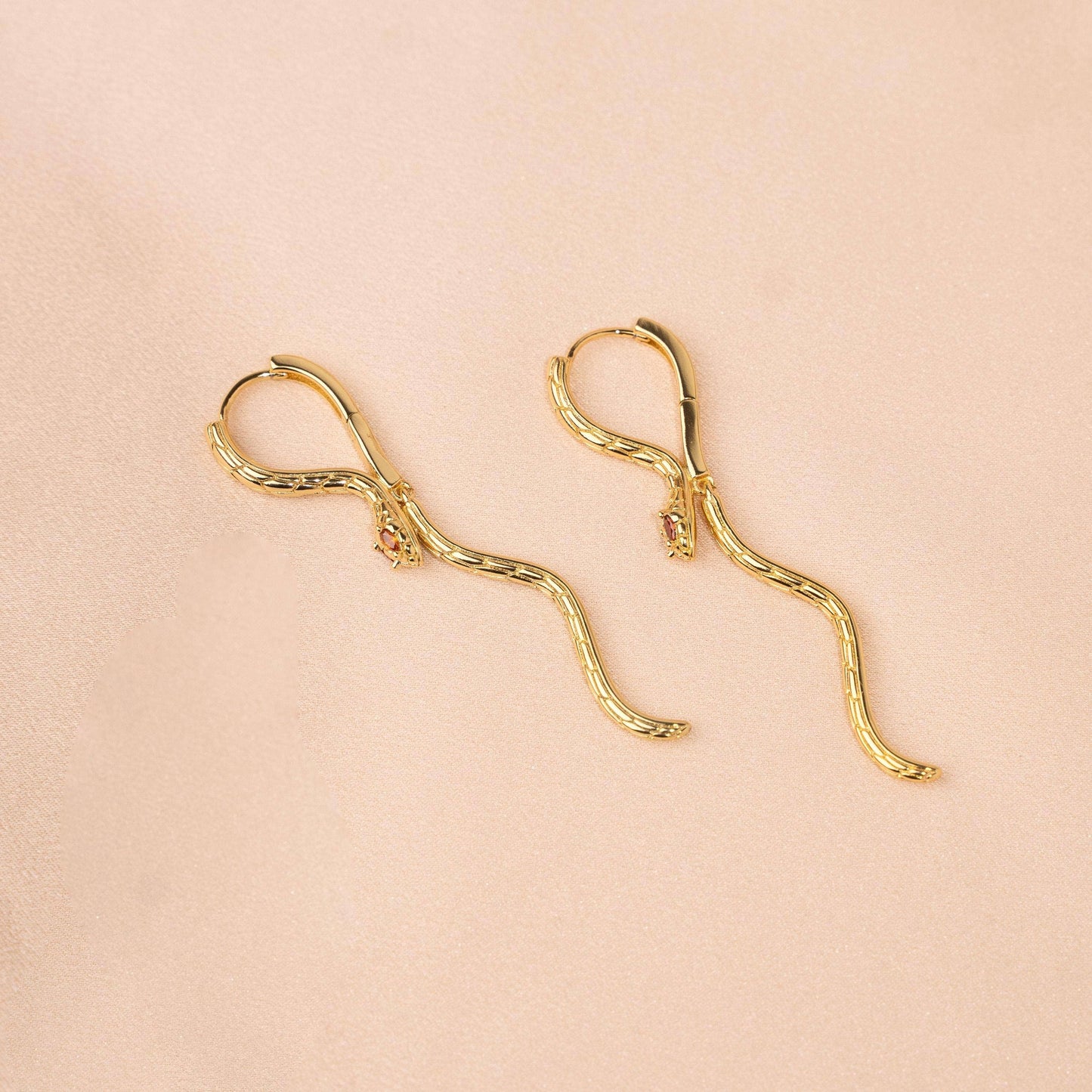Boucles d'oreilles pendantes serpent