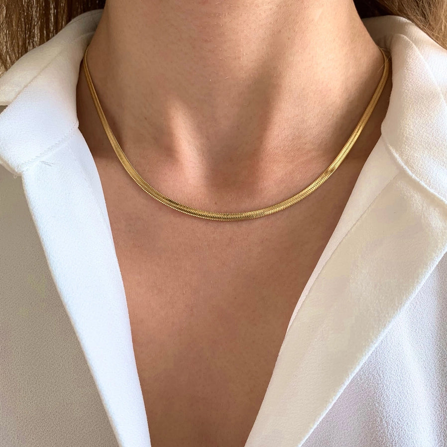 Collana Piatta