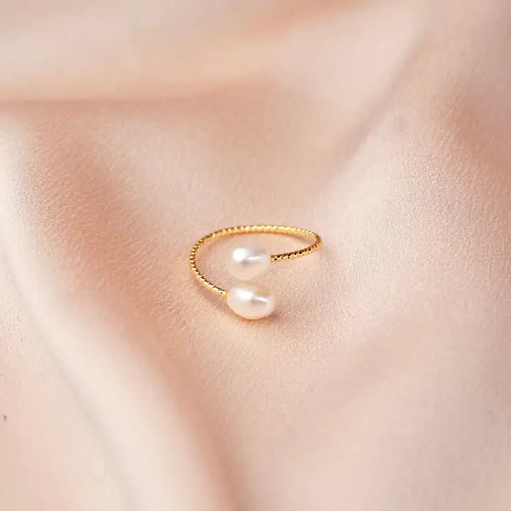 ring with two pearls