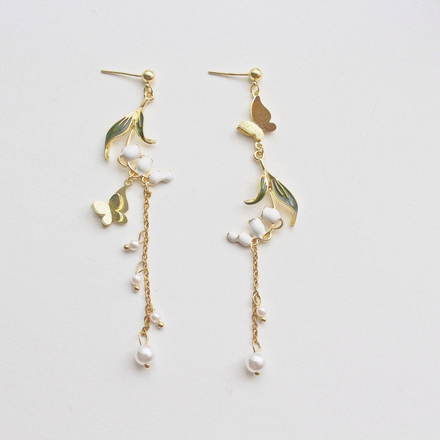 Lily of the valley earrings with pearls
