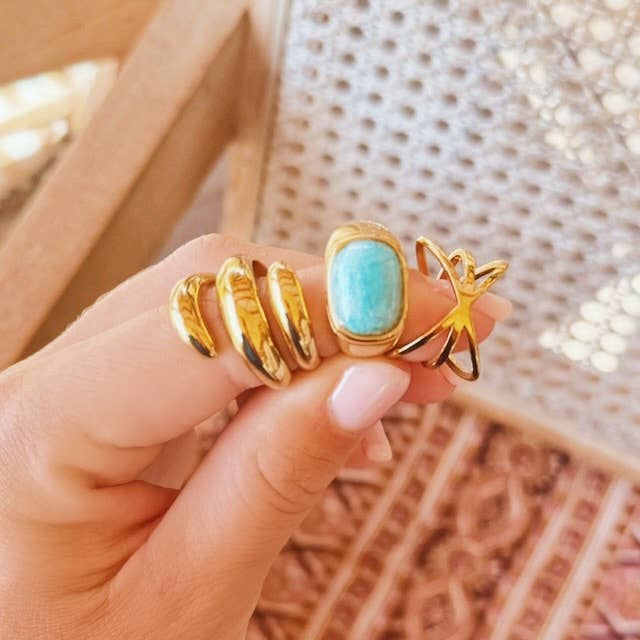 Goldfarbener Edelstahl Spiralen moderner statement Ring