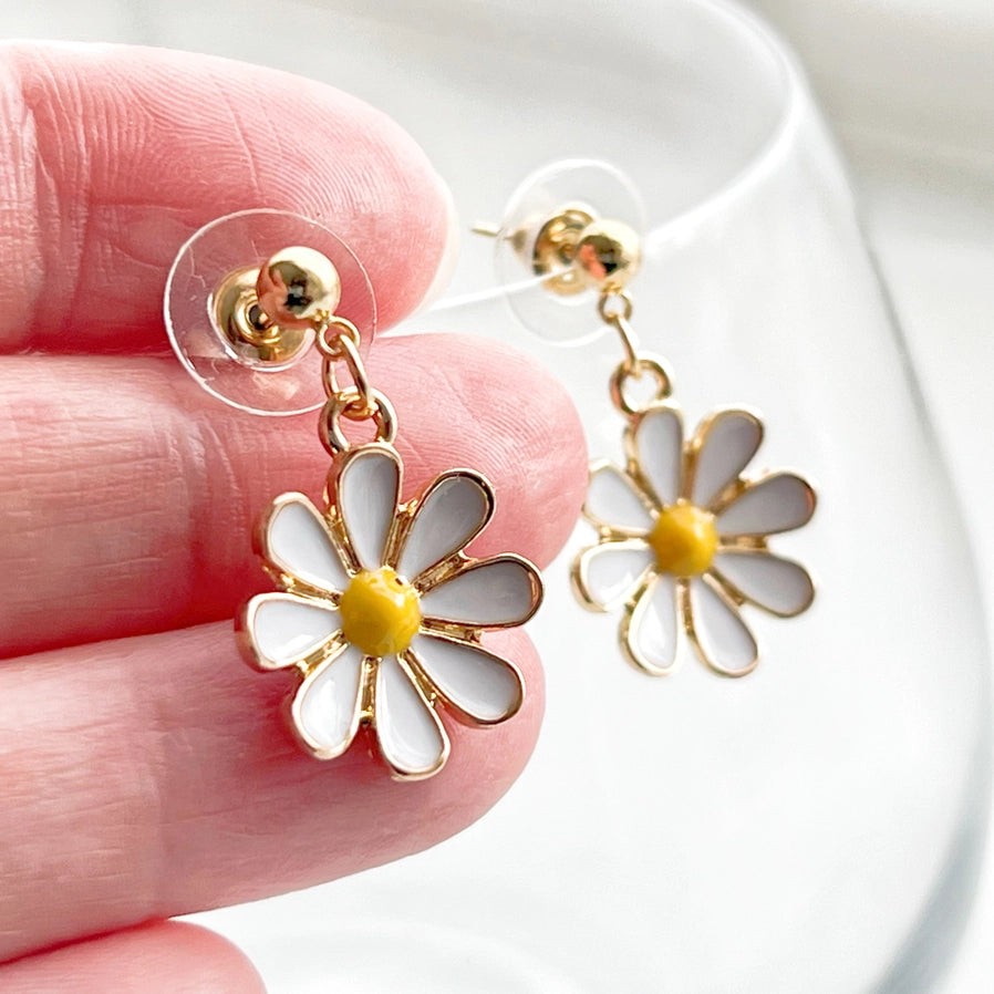 daisy earrings 
