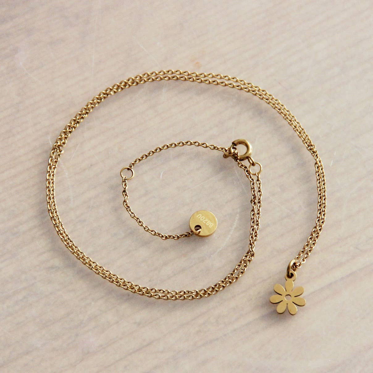 necklace small golden flower