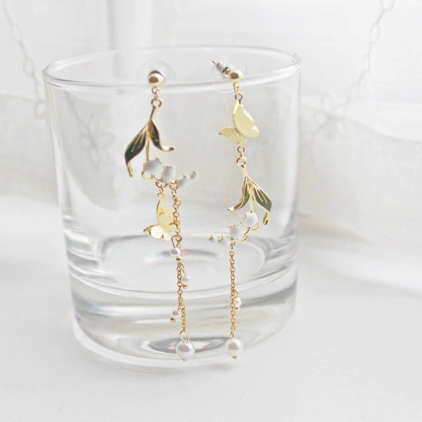 Lily of the valley earrings with pearls